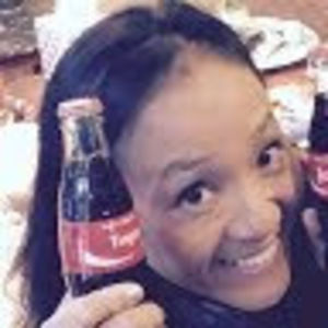 Meet your Posher, Tuyet